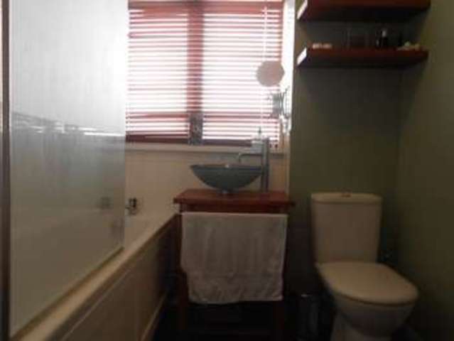  Image of 2 bedroom Flat to rent in Merstone Close Bilston WV14 at Bilston, WV14 0LR