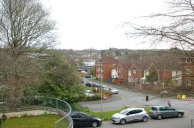  Image of 2 bedroom Flat for sale in Station Road Plympton Plymouth PL7 at 20 Station Road Plymouth Plym Bridge, PL7 2AT