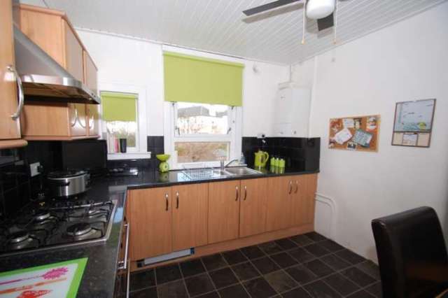  Image of 2 bedroom Flat for sale in Ashdale Drive Glasgow G52 at 234 Ashdale Drive  Glasgow, G52 1PU