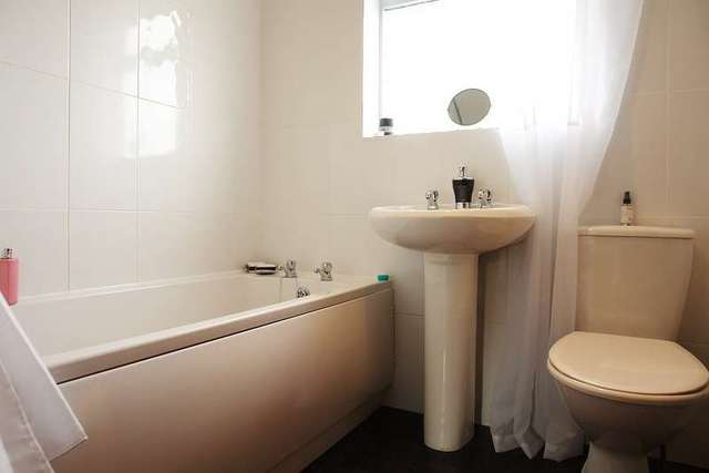  Image of 4 bedroom Detached house for sale in Priestley Way Shaw Oldham OL2 at Shaw Oldham Lancashire, OL2 8HU