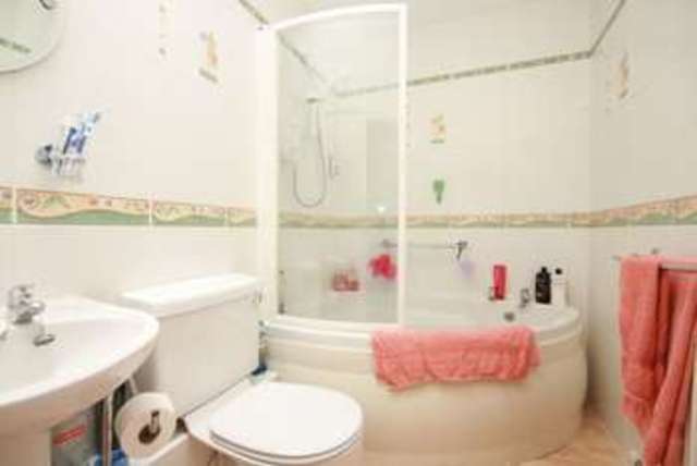  Image of 3 bedroom Terraced house for sale in Dawson Place Bo