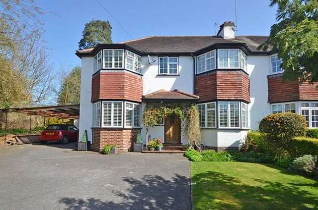  Image of 4 bedroom Detached house for sale in The Close Ascot SL5 at Ascot, SL5 8EJ