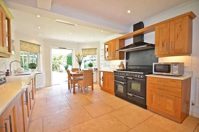  Image of 4 bedroom Detached house for sale in The Close Ascot SL5 at Ascot, SL5 8EJ