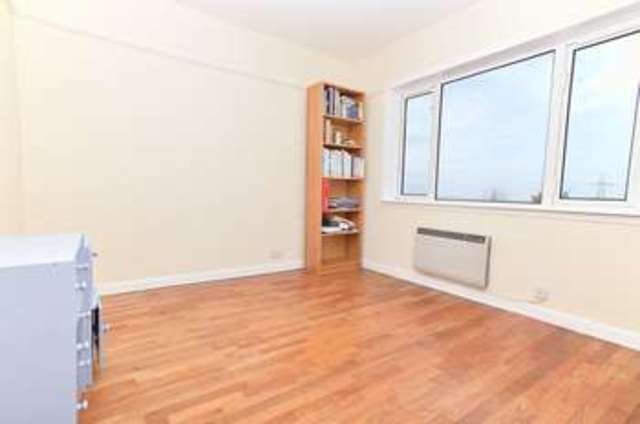  Image of 3 bedroom Terraced house for sale in Roosevelt Road Kirknewton EH27 at Roosevelt Road Kirknewton Kirknewton, EH27 8AD