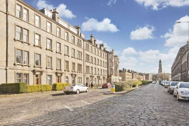  Image of 3 bedroom Flat for sale in East Claremont Street Edinburgh EH7 at East Claremont Street  Edinburgh, EH7 4JR