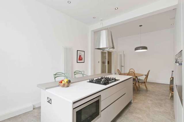  Image of 3 bedroom Flat for sale in East Claremont Street Edinburgh EH7 at East Claremont Street  Edinburgh, EH7 4JR