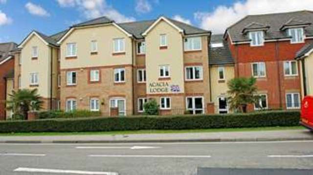  Image of 1 bedroom Retirement Property for sale in Trinity Street Fareham PO16 at 49 Trinity Street  Fareham, PO16 7SX