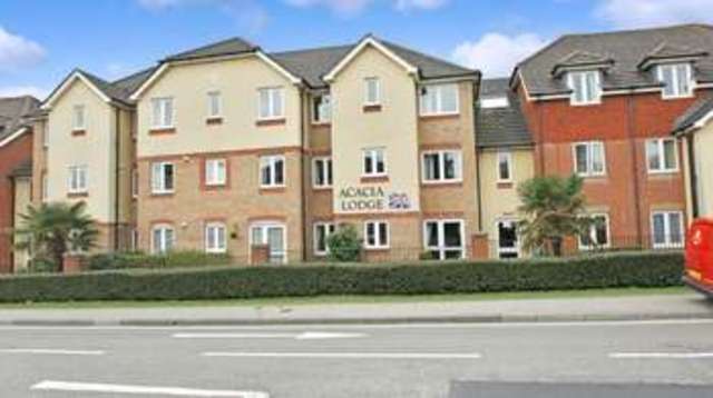  Image of 1 bedroom Retirement Property for sale in Trinity Street Fareham PO16 at 49 Trinity Street  Fareham, PO16 7SX