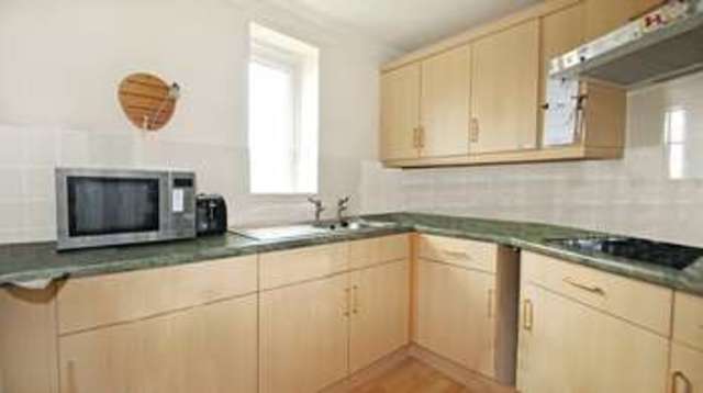  Image of 1 bedroom Retirement Property for sale in Trinity Street Fareham PO16 at 49 Trinity Street  Fareham, PO16 7SX