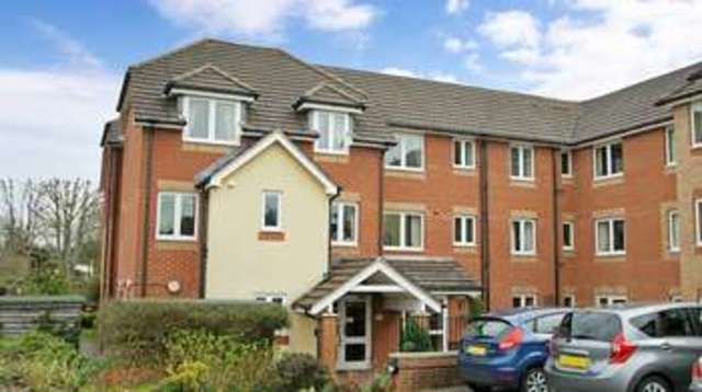 Image of 1 bedroom Retirement Property for sale in Trinity Street Fareham PO16 at 49 Trinity Street  Fareham, PO16 7SX