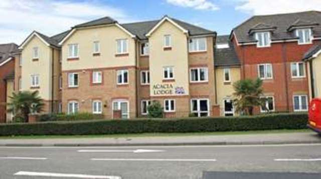  Image of 1 bedroom Retirement Property for sale in Trinity Street Fareham PO16 at 49 Trinity Street  Fareham, PO16 7SX