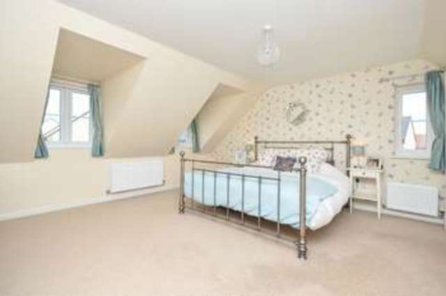  Image of 5 bedroom Detached house for sale in Burnbrae View Bonnyrigg EH19 at Burnbrae View  Bonnyrigg, EH19 3BZ