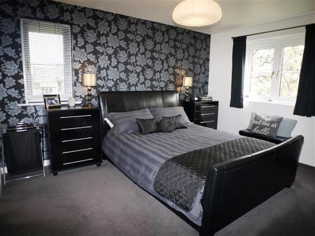  Image of 2 bedroom Flat for sale in Richardshaw Lane Pudsey LS28 at Pudsey  Pudsey, LS28 7WD