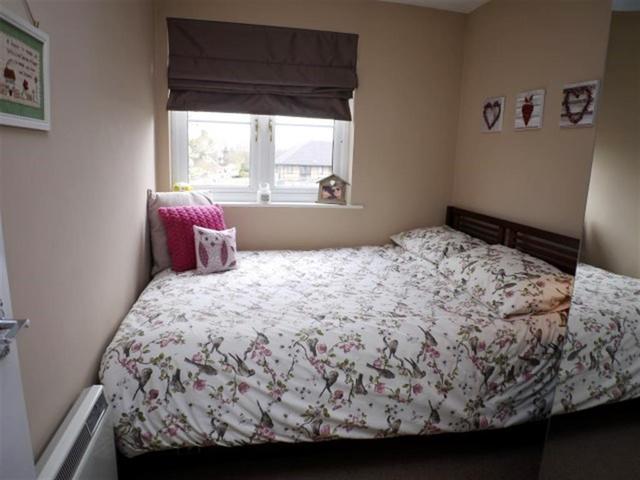  Image of 2 bedroom Flat for sale in Richardshaw Lane Pudsey LS28 at Pudsey  Pudsey, LS28 7WD