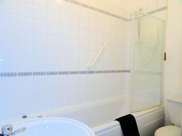 Image of 1 bedroom Flat for sale in Corbiehill Road Edinburgh EH4 at Corbiehill Road  Edinburgh, EH4 5AT