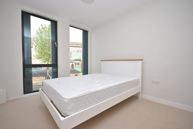  Image of 2 bedroom Flat to rent in Lisson Grove London NW1 at London, NW1 6UN