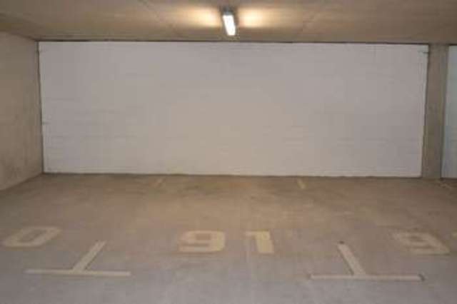  Image of 1 bedroom Flat to rent in Lake Shore Drive Bishopsworth Bristol BS13 at Lake Shore Drive  Bristol, BS13 7BH