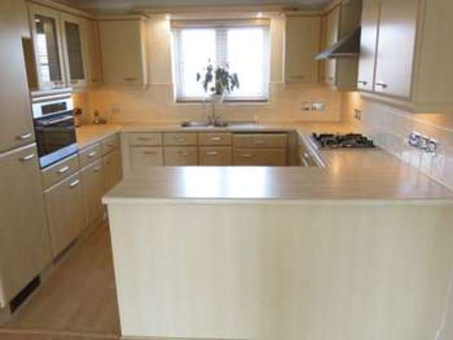  Image of 4 bedroom Terraced house for sale in Park Lane Burton Waters Lincoln LN1 at Park Lane Burton Waters Lincoln, LN1 2UZ