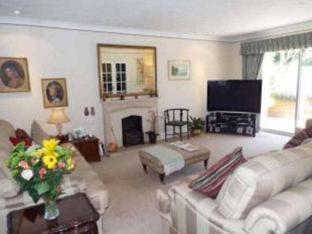  Image of 3 bedroom Bungalow for sale in Abbotts Close Rochester ME1 at Rochester Kent Rochester, ME1 3AZ