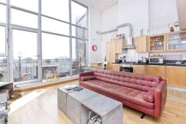  Image of 2 bedroom Flat to rent in Arbutus Street London E8 at Kingsland Road London Dalston, E8 4DT