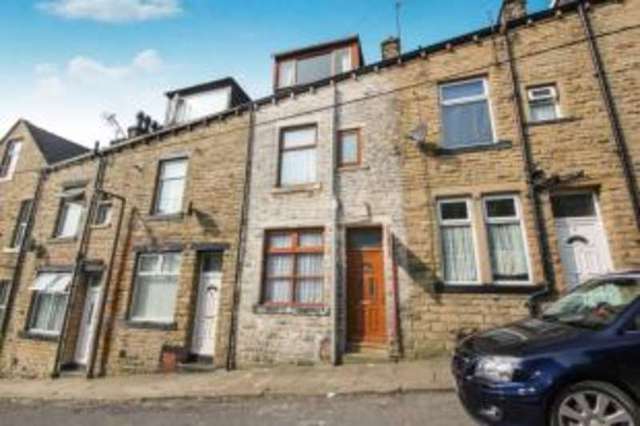  Image of 3 bedroom Terraced house for sale in Ada Street Keighley BD21 at Keighley West Yorkshire Keighley, BD21 2LX