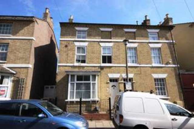  Image of 5 bedroom Semi-Detached house for sale in Adelaide Square Bedford MK40 at Adelaide Square  Bedford, MK40 2RN