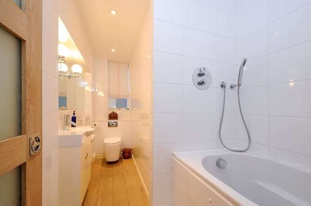 Image of 1 bedroom Ground Flat for sale in Albert Bridge Road London SW11 at Battersea, SW11 4QA
