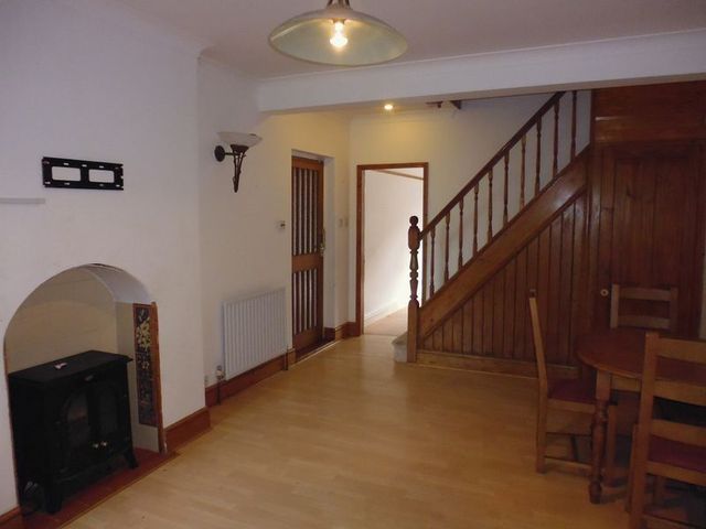  Image of 2 bedroom Terraced house for sale in Albert Crescent Lincoln LN1 at Albert Crescent  Lincoln, LN1 1LX