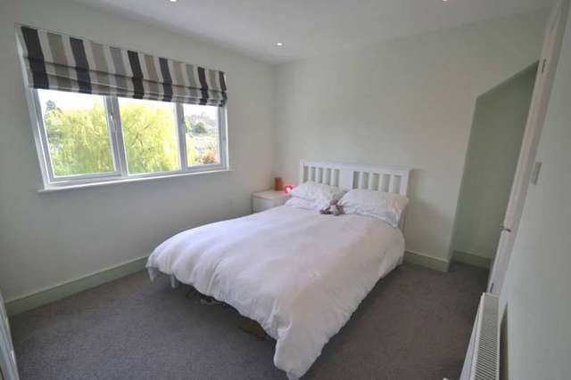  Image of 4 bedroom Semi-Detached house to rent in Albert Road Epsom KT17 at Albert Road  Epsom, KT17 4EQ