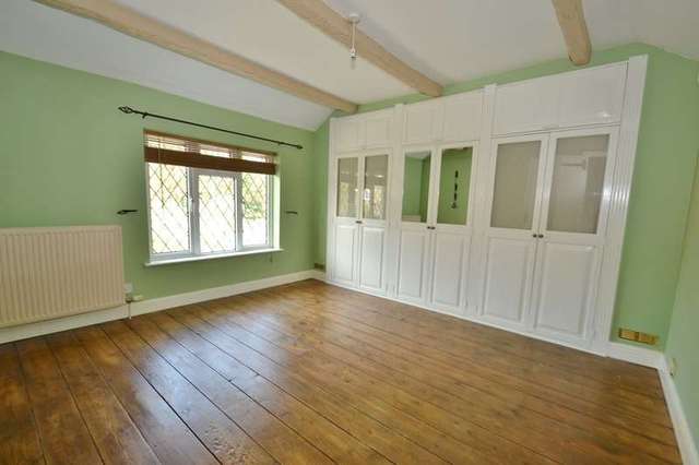  Image of 2 bedroom Detached house for sale in Camel Green Road Alderholt Fordingbridge SP6 at Alderholt Fordingbridge, SP6 3AN