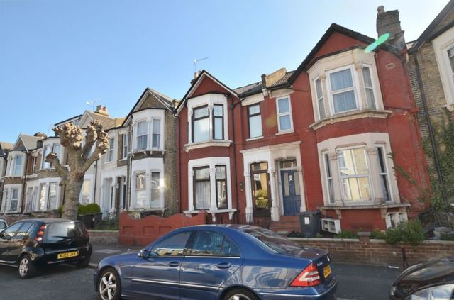  Image of 3 bedroom Terraced house for sale in Alkham Road London N16 at Alkham Road  London, N16 6XF