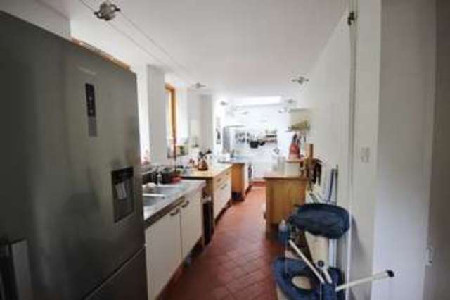  Image of 3 bedroom Detached house to rent in All Saints Lane Clevedon BS21 at All Saints Lane  Clevedon, BS21 6AX