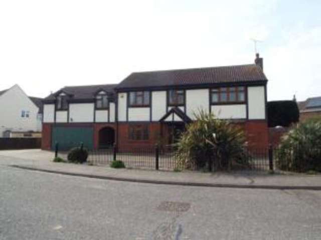  Image of 5 bedroom Detached house for sale in St. Andrews Close Alresford Colchester CO7 at Alresford Colchester Alresford, CO7 8BL