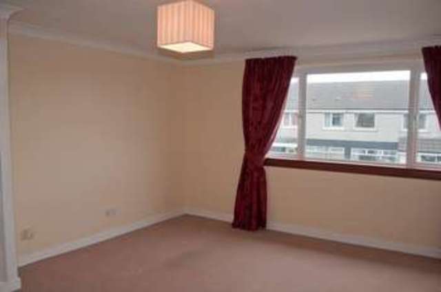  Image of 2 bedroom Flat to rent in Cleuch Drive Alva FK12 at Cleuch Drive  Alva, FK12 5NY