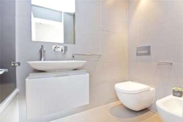  Image of 1 bedroom Flat for sale in Alwyne Place London N1 at Canonbury London Essex Road, N1 2NL