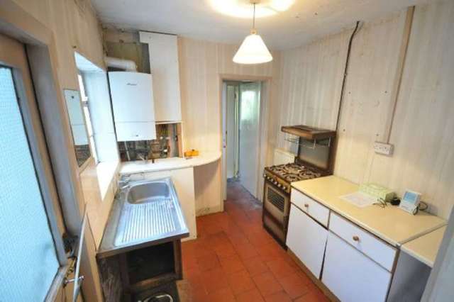  Image of 3 bedroom Terraced house for sale in Amity Road Reading RG1 at Amity Road  Reading, RG1 3LL