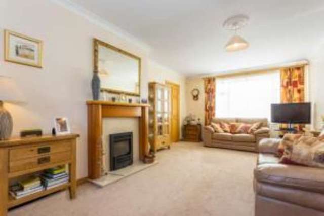  Image of 3 bedroom Semi-Detached house for sale in Andrew Avenue Lenzie Kirkintilloch Glasgow G66 at Lenzie Kirkintilloch Auchinloch, G66 5HF