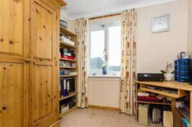  Image of 3 bedroom Semi-Detached house for sale in Andrew Avenue Lenzie Kirkintilloch Glasgow G66 at Lenzie Kirkintilloch Auchinloch, G66 5HF
