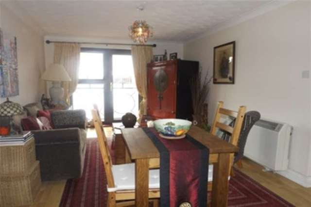  Image of 1 bedroom Flat to rent in Atlantic Wharf Cardiff CF10 at Cardiff, CF10 4AL