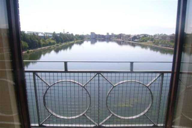  Image of 1 bedroom Flat to rent in Atlantic Wharf Cardiff CF10 at Cardiff, CF10 4AL