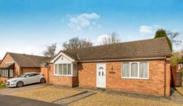  Image of 3 bedroom Bungalow for sale in Anthony Drive Thurnby Leicester LE7 at Thurnby Leicester Thurnby, LE7 9RA