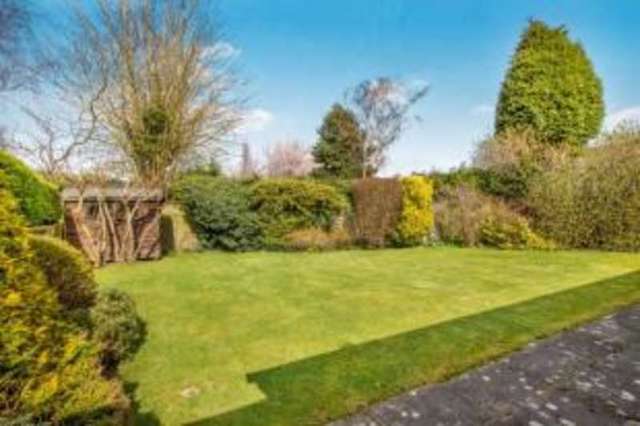  Image of 3 bedroom Bungalow for sale in Anthony Drive Thurnby Leicester LE7 at Thurnby Leicester Thurnby, LE7 9RA