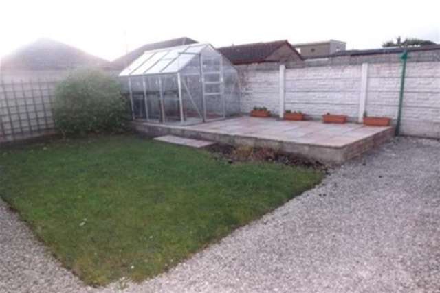  Image of 2 bedroom Bungalow to rent in Arran Drive Rhyl LL18 at Rhyl, LL18 2NS
