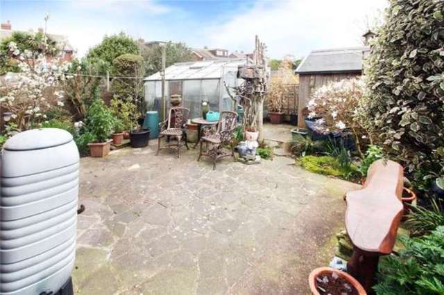  Image of 3 bedroom Semi-Detached house for sale in Arundel Road Angmering Littlehampton BN16 at Angmering Hammerpot, BN16 4LH