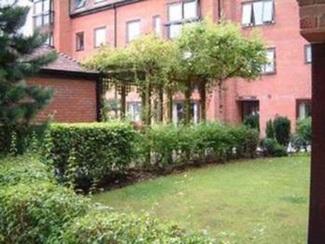  Image of 1 bedroom Retirement Property for sale in Warwick Avenue Bedford MK40 at 1 Warwick Avenue  Bedford, MK40 2UH
