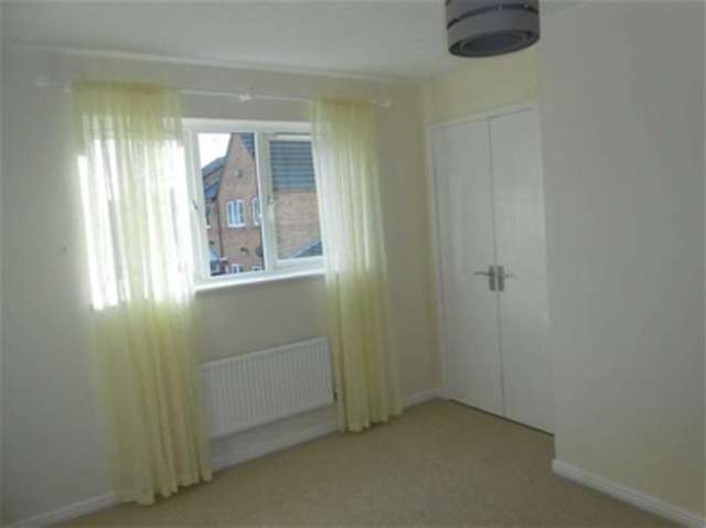  Image of 2 bedroom Terraced house to rent in Astbury Close Bloxwich Walsall WS3 at Bloxwich, WS3 3YB