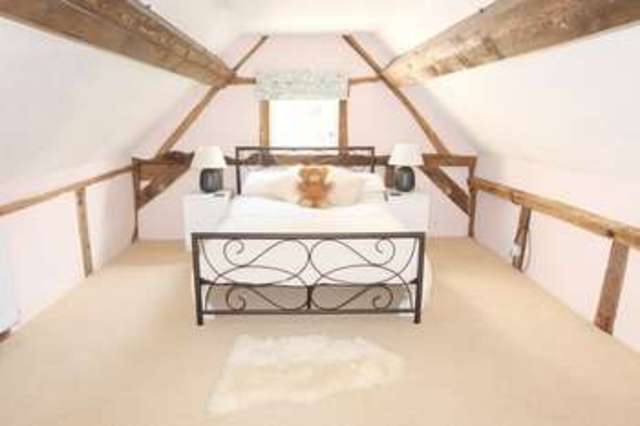  Image of 3 bedroom Detached house for sale in Astley Burf Stourport-on-Severn DY13 at Astley Burf Stourport-On-Severn, DY13 0RX