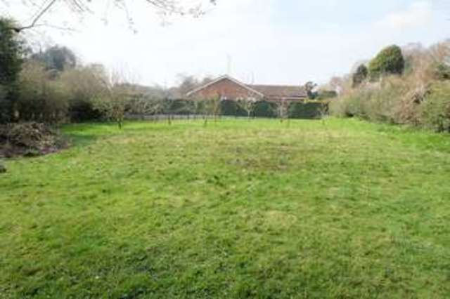  Image of 3 bedroom Detached house for sale in Astley Burf Stourport-on-Severn DY13 at Astley Burf Stourport-On-Severn, DY13 0RX