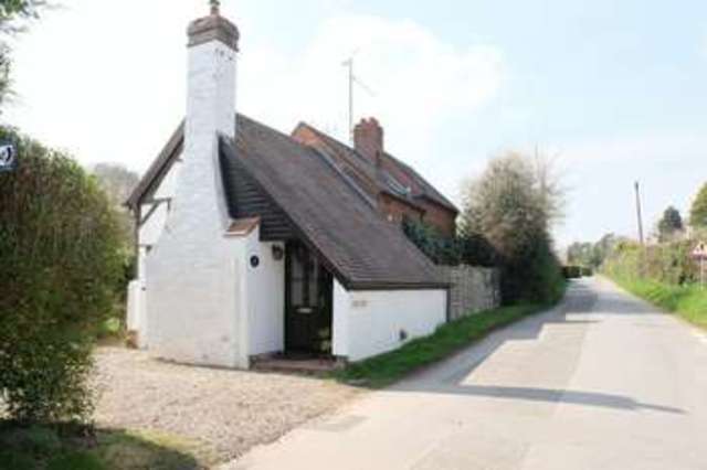  Image of 3 bedroom Detached house for sale in Astley Burf Stourport-on-Severn DY13 at Astley Burf Stourport-On-Severn, DY13 0RX