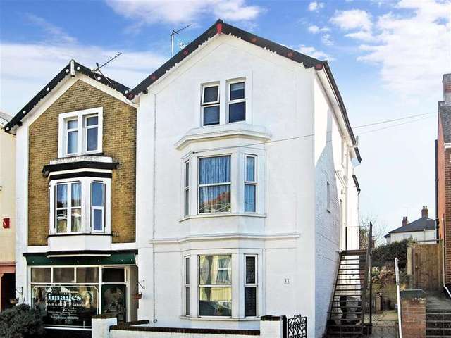  Image of 2 bedroom Flat for sale in Atherley Road Shanklin PO37 at Shanklin Isle of Wight Shanklin, PO37 7AU